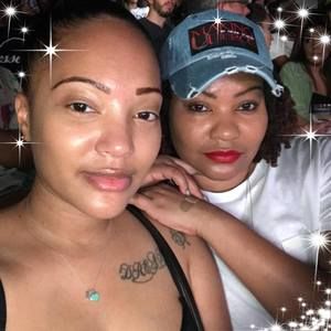 Meet your Posher, Genise